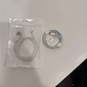 Apple White Lightning to USB Cable